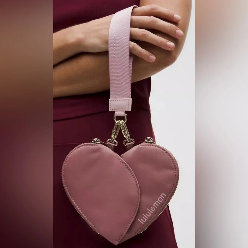 Lululemon Athletica NWT Heart Dual Pouch Spiced Chai/Pink Haze/Gold